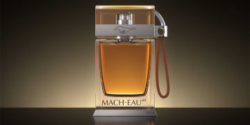 Chỉ dành cho những người mua xe điện Mach-E hoài cổ, Ford đã tạo ra một loại nước hoa có mùi xăng - 10