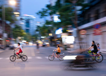 Nhiếp ảnh gia Quốc Huy nhìn lại những ngày đầu trước lệnh giãn cách ở Sài Gòn