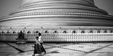Myanmar in monochrome của nhiếp ảnh gia Patrick Hamilton - 3