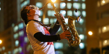 Buổi biểu diễn đặc biệt cuả nghệ sĩ saxophone Trần Mạnh Tuấn