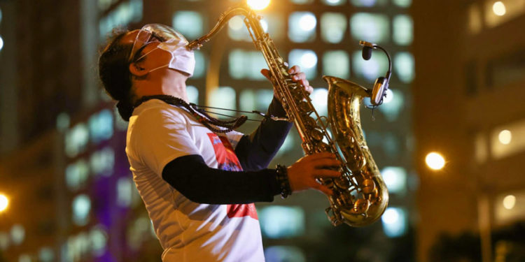 Buổi biểu diễn đặc biệt cuả nghệ sĩ saxophone Trần Mạnh Tuấn