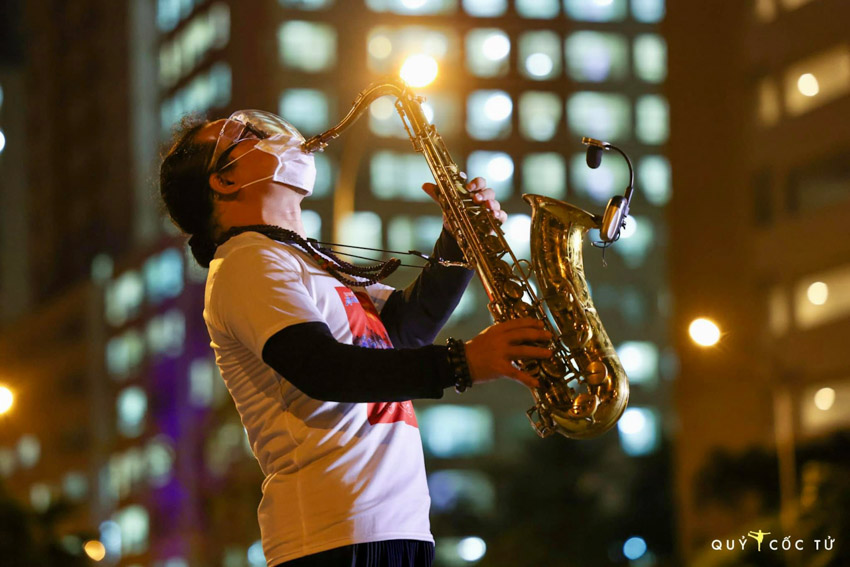 Buổi biểu diễn đặc biệt cuả nghệ sĩ saxophone Trần Mạnh Tuấn
