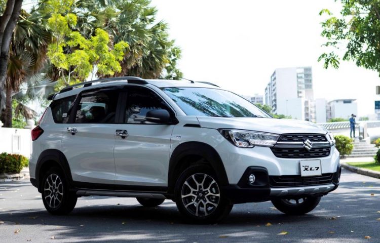 Suzuki XL7