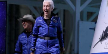 Wally Funk và khát khao bay cao hơn những đám mây - 5