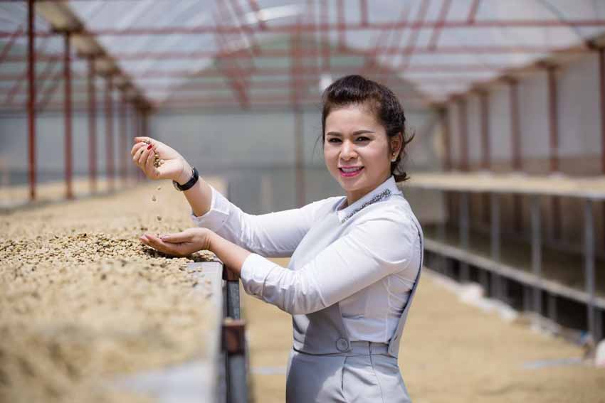 CEO Lê Hoàng Diệp Thảo công bố dự án Happy Farmers - kết nối các nhà cung ứng Việt Nam - 2