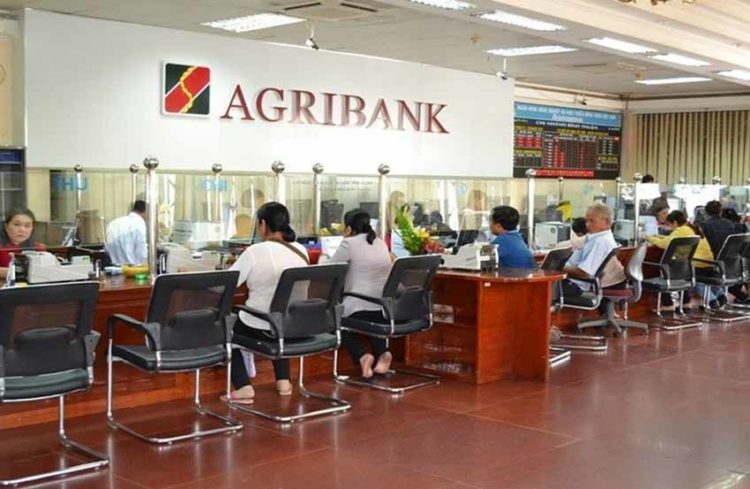 Agribank giảm 10% lãi suất thẻ tín dụng từ kỳ sao kê tháng 8-2021