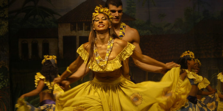 Brazil và dòng sông tháng giêng