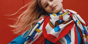 Bộ sưu tập lụa mới của Hermès Thu-Đông 2021/2022: Sức sáng tạo vô hạn của cách đeo khăn lụa