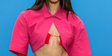 Kendall Jenner chụp ảnh khỏa thân cho Chiến dịch thời trang mới nhất của Jacquemus