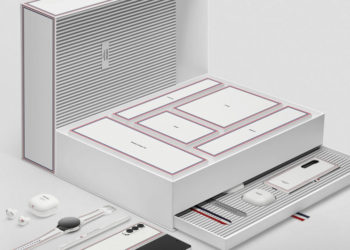 Phiên bản đặc biệt THOM BROWNE Edition