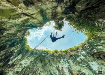 Hố sụt tuyệt đẹp ở Hà Giang, bạn đã đến chưa?