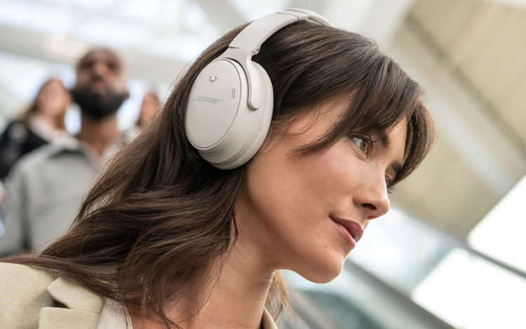 Bose ra mắt tai nghe QuietComfort 45 mới