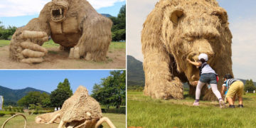 Sinh vật khổng lồ rơm rạ tronglễ hội nghệ thuật Wara ở Nhật Bản