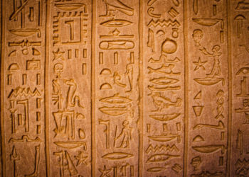 Làm thế nào để các nhà khảo cổ bẻ khóa mã của các ngôn ngữ đã chết?