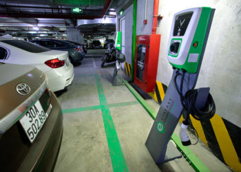 VinFast tung loạt chính sách đặc biệt hỗ trợ chung cư lắp đặt trạm sạc xe điện