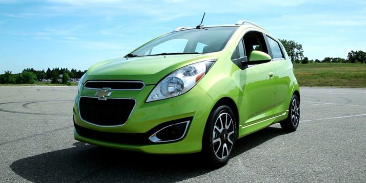 Triệu hồi 2.853 xe Chevrolet Spark Van tại Việt Nam