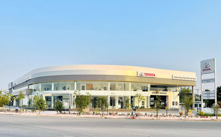 Toyota Việt Nam ra mắt hệ thống đại lý Toyota Hưng Thịnh Phát Thái Bình