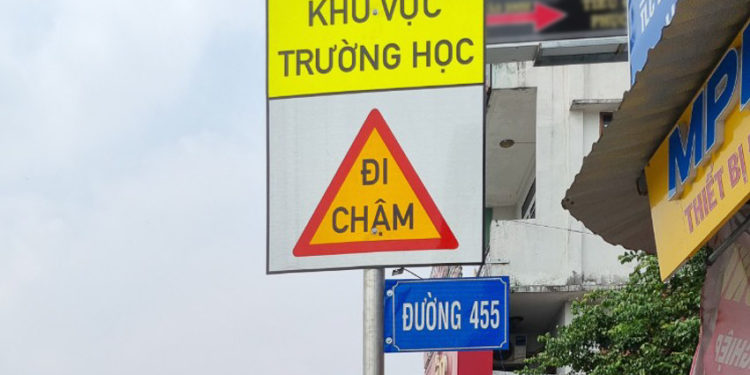 “Trường học An toàn” – mô hình nhằm giảm thiểu tai nạn giao thông trước cổng trường