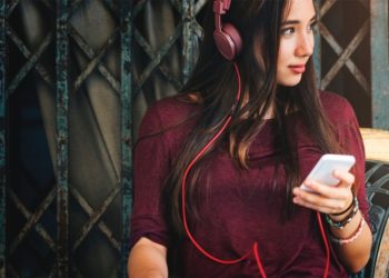 Top 9 quyển sách nói nên nghe khi bắt đầu đi làm