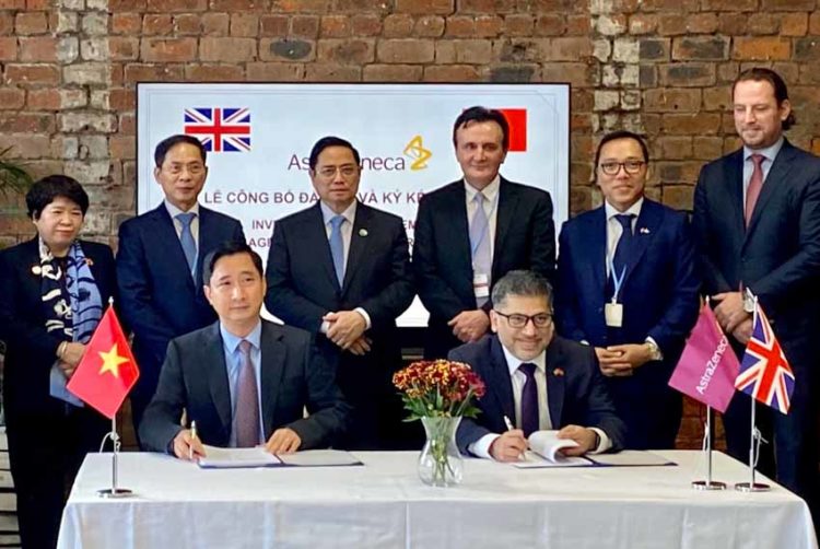 VNVC đàm phán thành công đặt mua hơn 25 triệu liều vắc xin Covid-19 của AstraZeneca