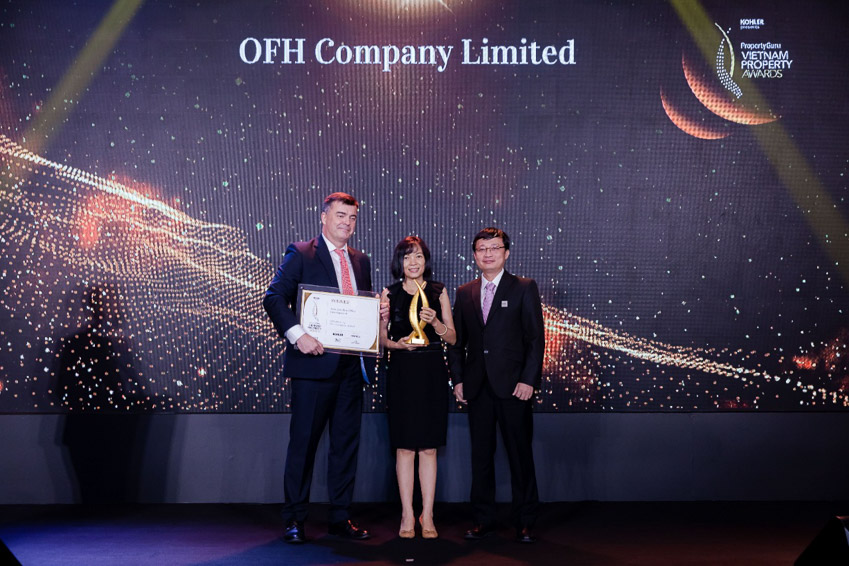 OfficeHaus chiến thắng hạng mục “Tòa nhà Văn phòng Thấp tầng xuất sắc” tại giải thưởng Bất động sản Việt Nam PropertyGuru lần thứ 7 - 5  OfficeHaus chiến thắng hạng mục “Tòa nhà Văn phòng Thấp tầng xuất sắc” OfficeHaus PropertyGuru 7 20211202 dnplus 06