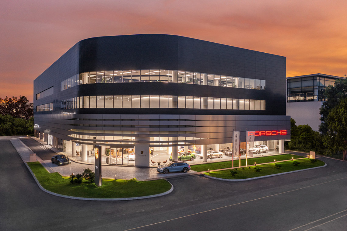Trung tâm Porsche Sài Gòn mới dự án “Destination Porsche” đầu tiên tại khu vực Châu Á Thái Bình Dương - 01