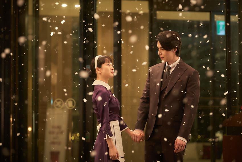Ra mắt đồng thời với Hàn Quốc, Happy New Year là món quà năm mới dành cho khán giả yêu điện ảnh - 1