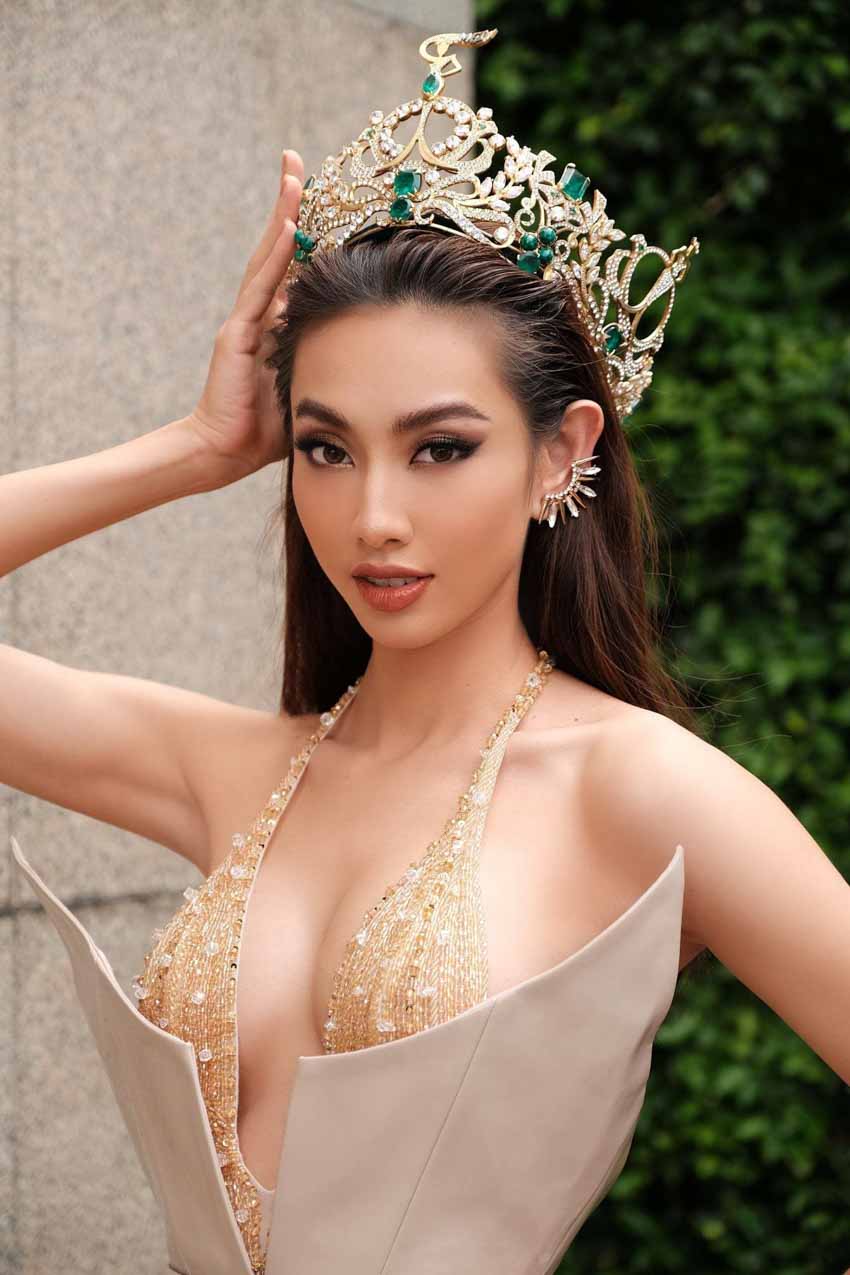 Tân Hoa hậu Hòa bình Quốc tế 2021 Thùy Tiên: 'Nói hoa hậu là một nghề thì cũng không sai' - 2