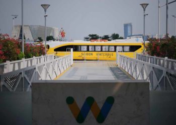 Sài Gòn có chuyến buýt đường thuỷ buổi tối - 10