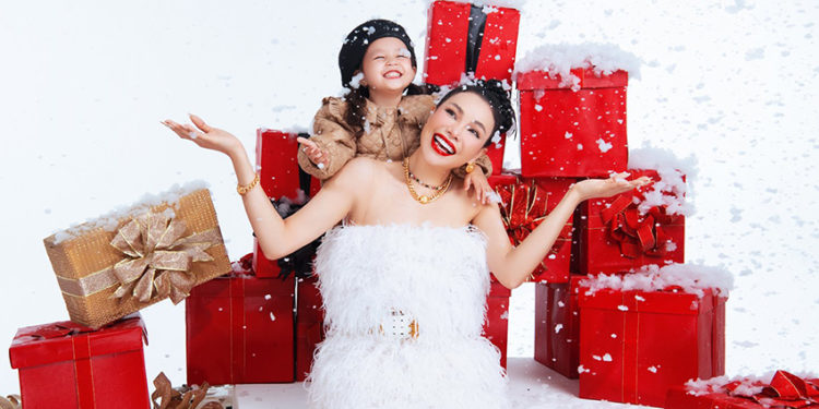 Trà Ngọc Hằng khoe “món quà” vô giá trong dịp sinh nhật