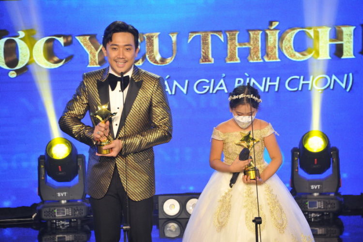 Trấn Thành, Lê Giang, Tuấn Trần thắng lớn cùng "Bố Già" tại giải Ngôi Sao Xanh 2021 01