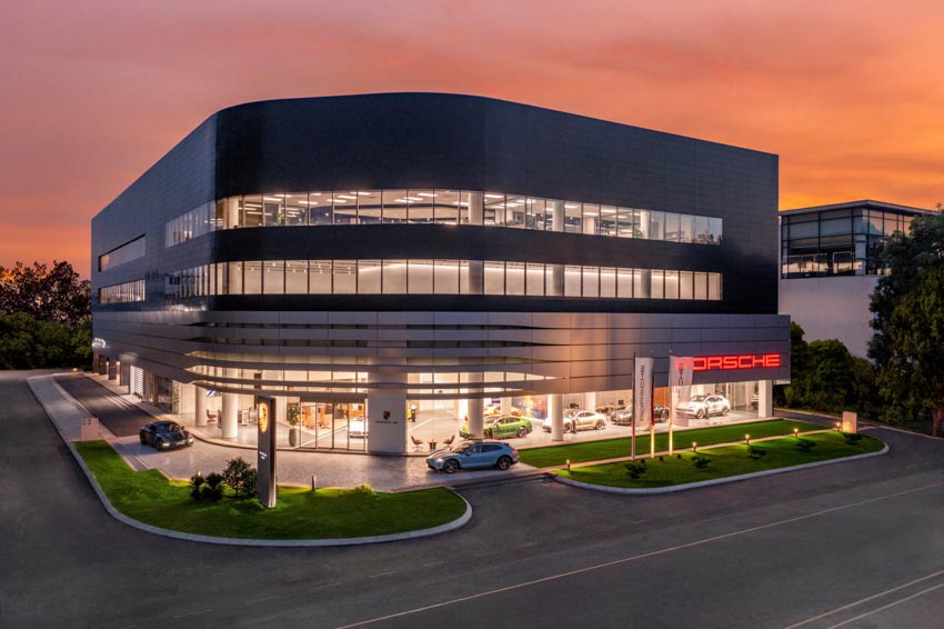 Trải nghiệm không gian đẳng cấp tại Porsche Centre Saigon - 12