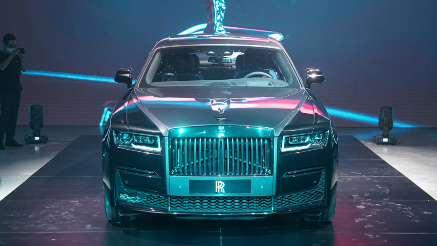 Rolls Royce Cars Price in India Rolls Royce New Models 2023 User Reviews  mileage specs and comparisons