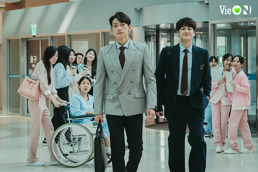Bác sĩ Ma, phim mới của Bi Rain và Kim Bum phát sóng song song trên kênh VieON 01