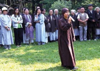 Bóng thiền sư nơi cổ tự - 4