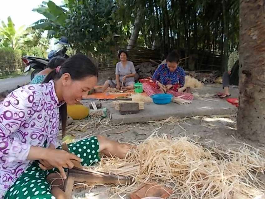 Đầu xuân, tản mạn về đôi đũa Việt - 3