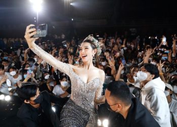 Hoa hậu Thùy Tiên: 'Sẽ cố gắng để có một nhiệm kỳ khiến Việt Nam tự hào' - 3