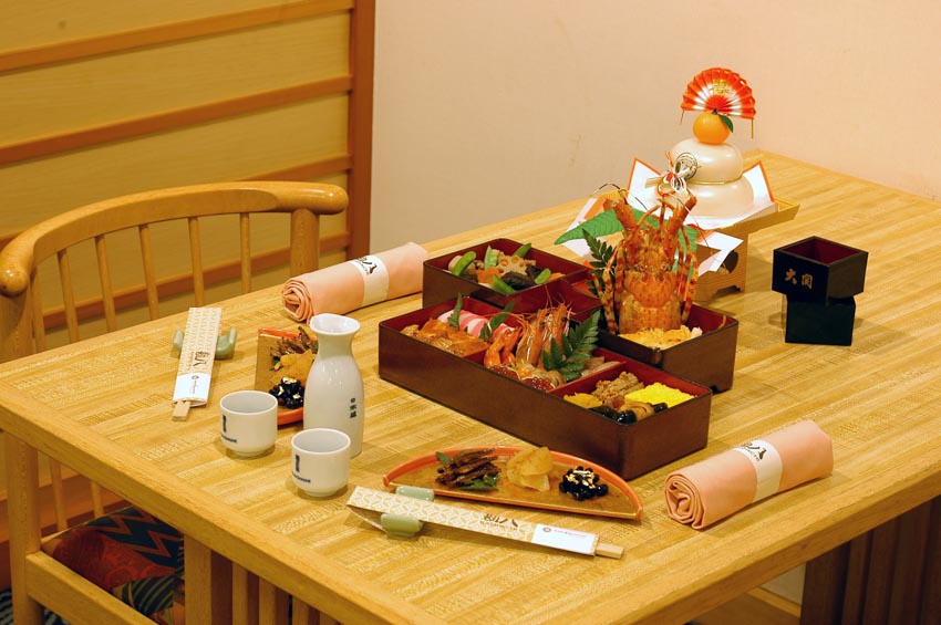 Ôsechi - Bữa ăn ngày đầu năm của người Nhật - 1