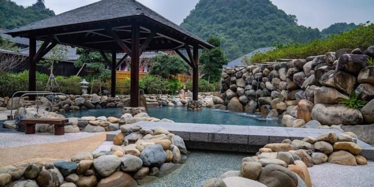Thưởng thức 'nghệ thuật tận hưởng mùa đông' của người Nhật tại Yoko Onsen Quang Hanh - 2