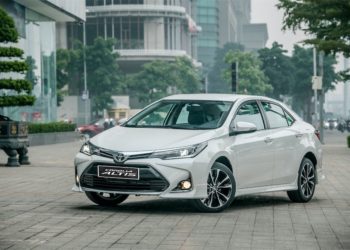 Toyota Việt Nam ưu đãi khủng đầu năm mua Corolla Altis, Innova và Wigo trong tháng 2/2022