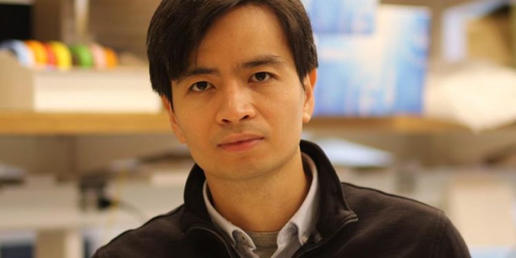 Trò chuyện với 'cha đẻ' của miếng dán vaccine thay cho các mũi tiêm nhắc lại - 4