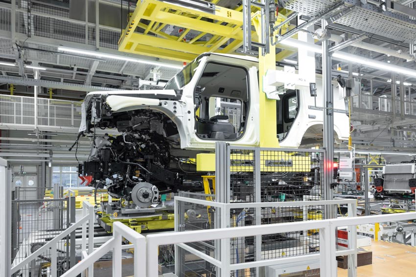 Nhà máy Hambach 'đã sẵn sàng đi vào sản xuất Grenadier' khi INEOS Automotive hoàn tất quá trình chuyển đổi sang mô hình OEM hoàn thiện - 4