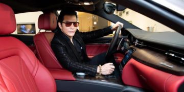 Diễn viên Trần Bảo Sơn sắm xế hộp 9 tỉ đồng quay phim Con đường vô tận Diễn viên Trần Bảo Sơn sắm xế hộp 9 tỉ đồng quay phim Con đường vô tận Diễn viên Trần Bảo Sơn sắm xế hộp 9 tỉ đồng quay phim Con đường vô tận  - 2