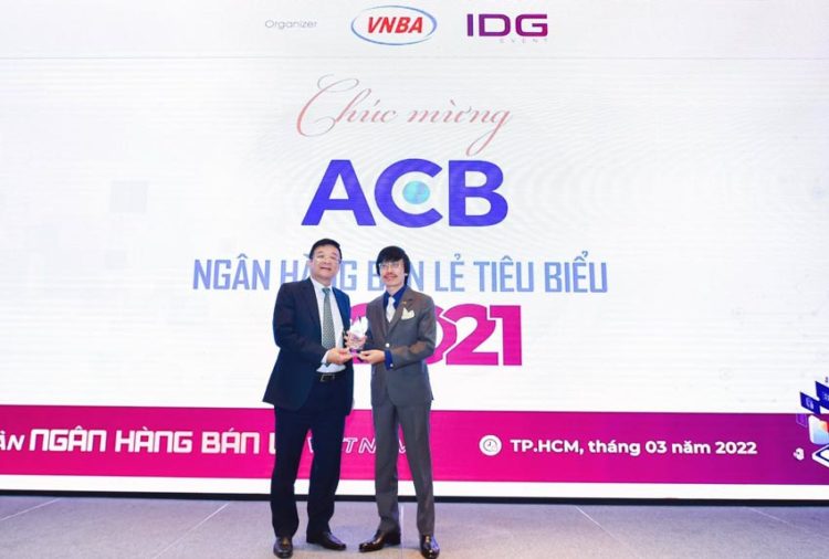 ACB tiếp tực khẳng định vị thế với giải thưởng Ngân hàng bán lẻ Việt Nam tiêu biểu 2021 - 2