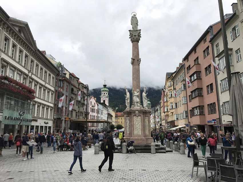 Innsbruck - Thành phố cổ trên núi tuyết - 1