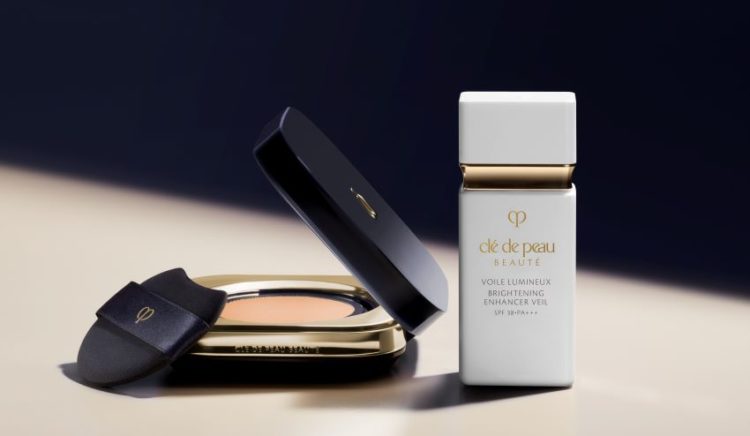 Radiant Cushion Foundation Natural