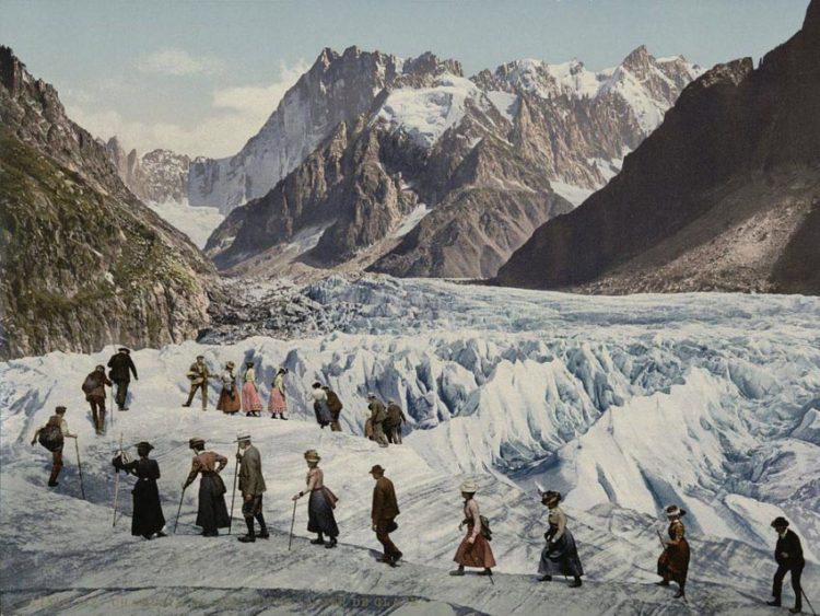 Những phụ nữ đầu tiên chinh phục núi cao - 1