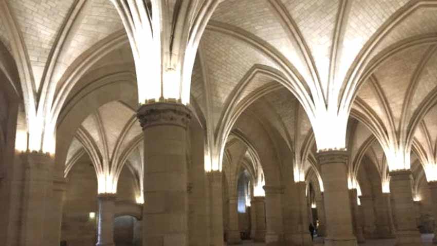 Conciergerie - Tòa lâu đài 'tù ngục' sừng sững ở Paris - 9