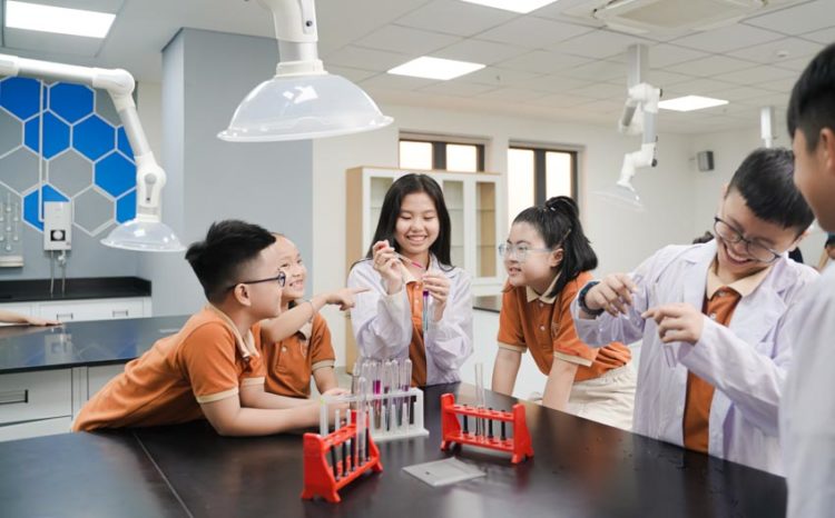 Trường Quốc tế Nam Mỹ UTS triển khai hội thảo Chương trình Quốc tế Oxford: Khai phá niềm vui học tập - 3