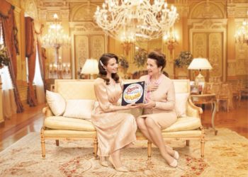 Chiếc hộp tri ân mẹ – món quà quý giá cho ngày của mẹ đến gần